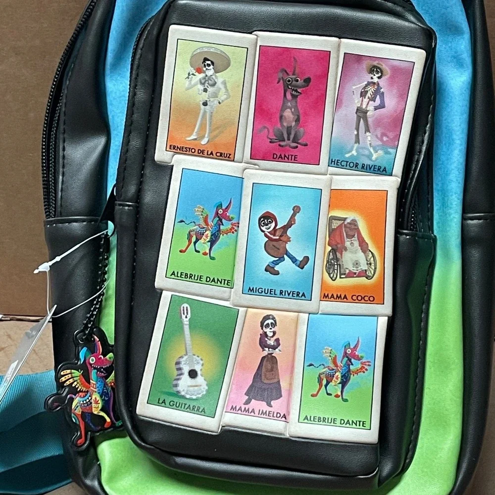 Disney/Pixar Coco Mi Familia Character‎ Dante Zipper Pull Sling Bag 10